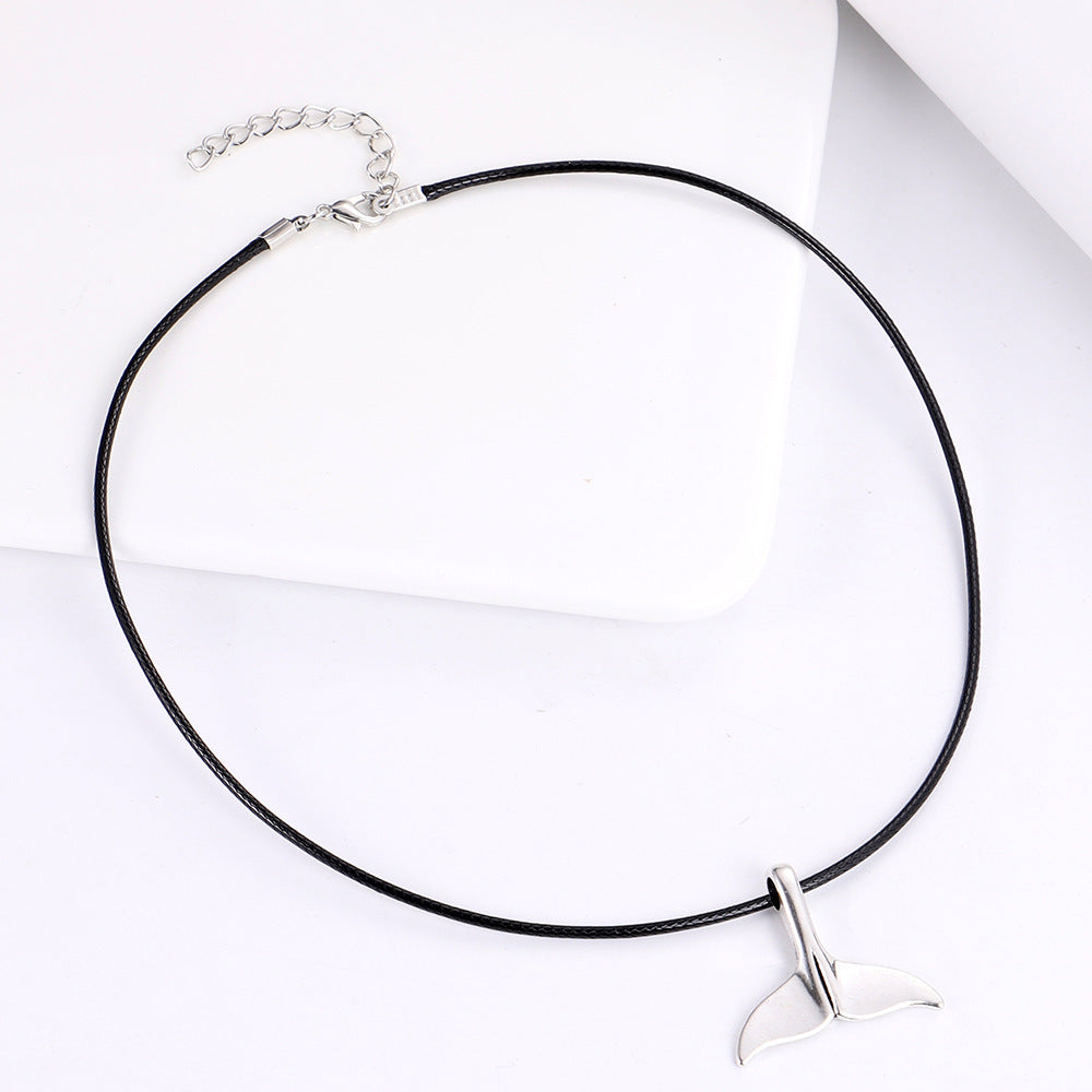 WHALE SILVER NECK