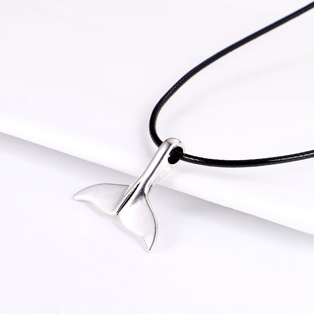 WHALE SILVER NECK